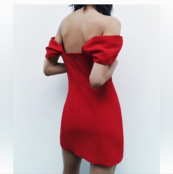 ZARA sweetheart neckline mini dress red off the shoulder. Size Small - Picture 5 of 16